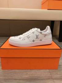 Picture of Louis Vuitton Shoes _SKULVsz38-44mnf030815266
